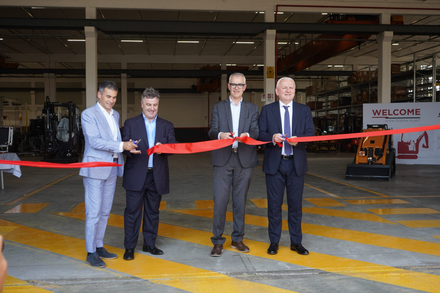 Oficjalne otwarcie nowego zakładu CNH Industrial w Cesenie
