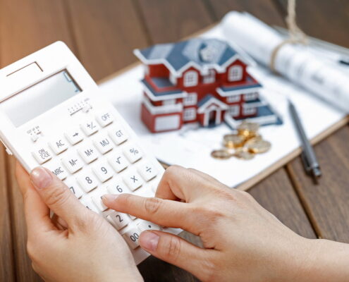 Ile kosztuje kredyt hipoteczny i jak za niego nie przepłacić?