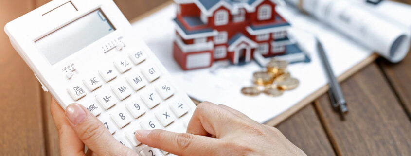 Ile kosztuje kredyt hipoteczny i jak za niego nie przepłacić?